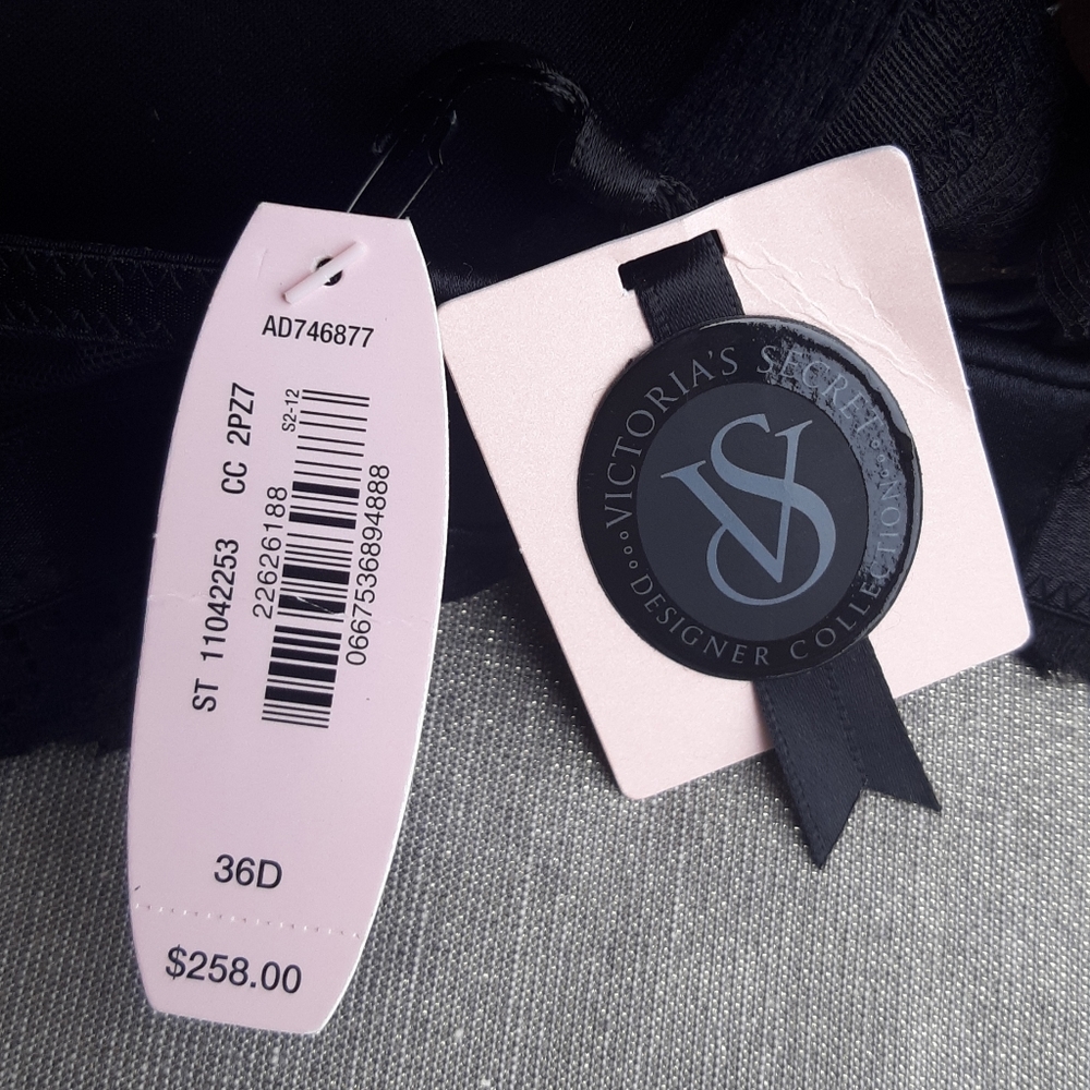 Designer Collection Victoria Secret Bra - Picture 3 of 4